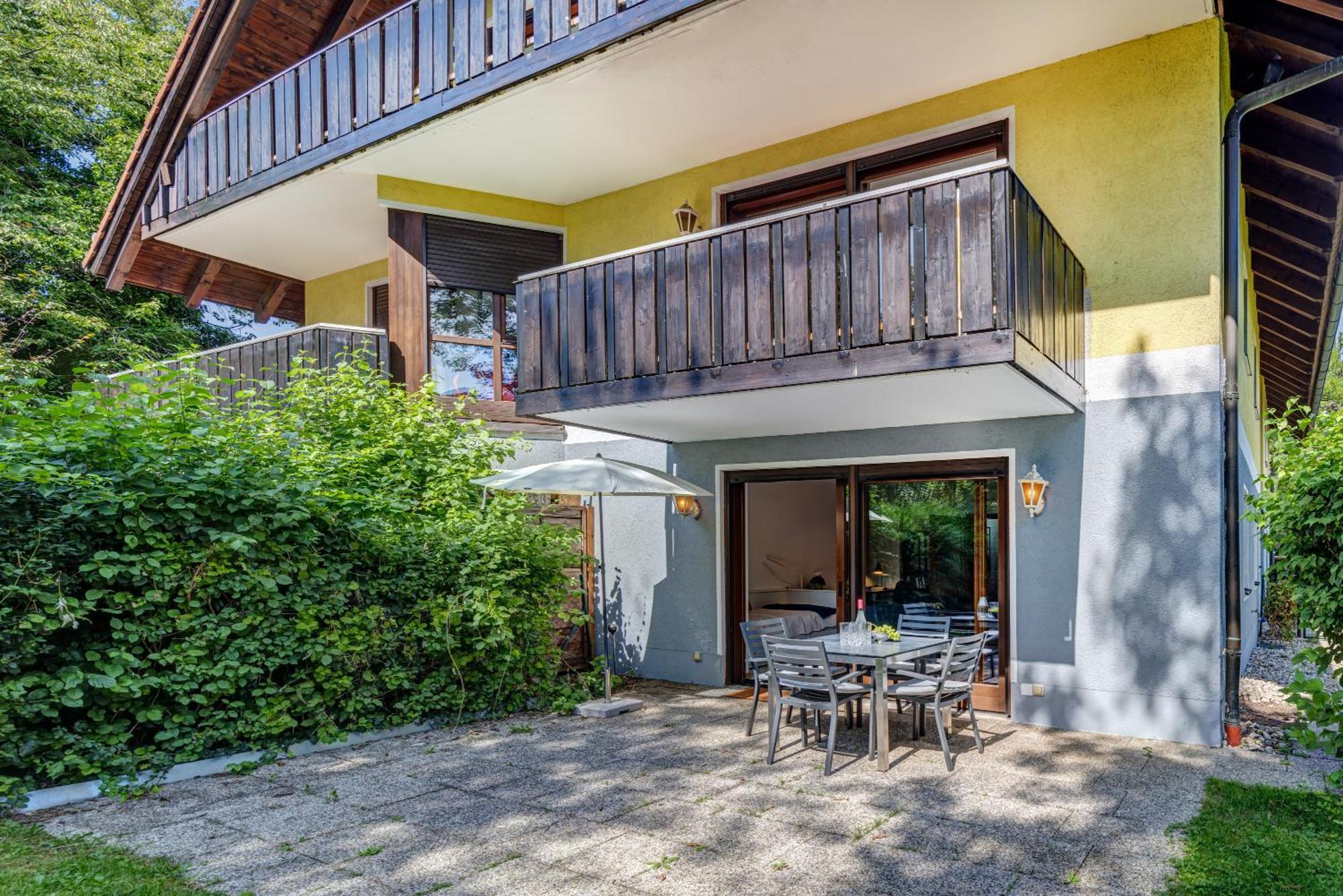 Moderne Maisonette Mit Garten Unterschleissheim Bagian luar foto