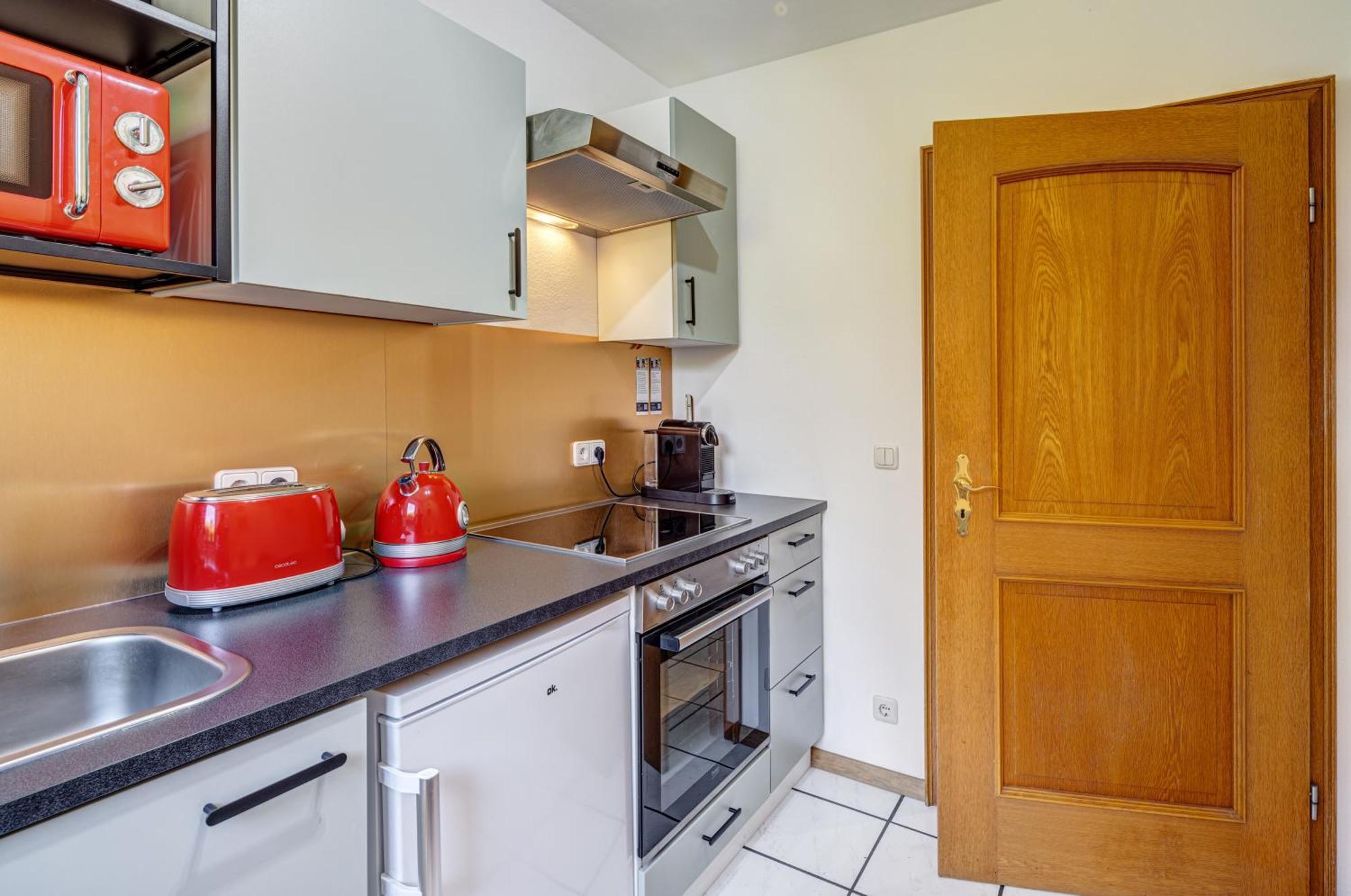 Moderne Maisonette Mit Garten Unterschleissheim Bagian luar foto