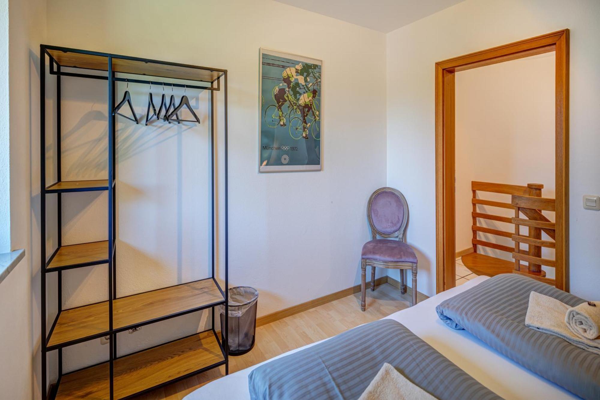 Moderne Maisonette Mit Garten Unterschleissheim Bagian luar foto